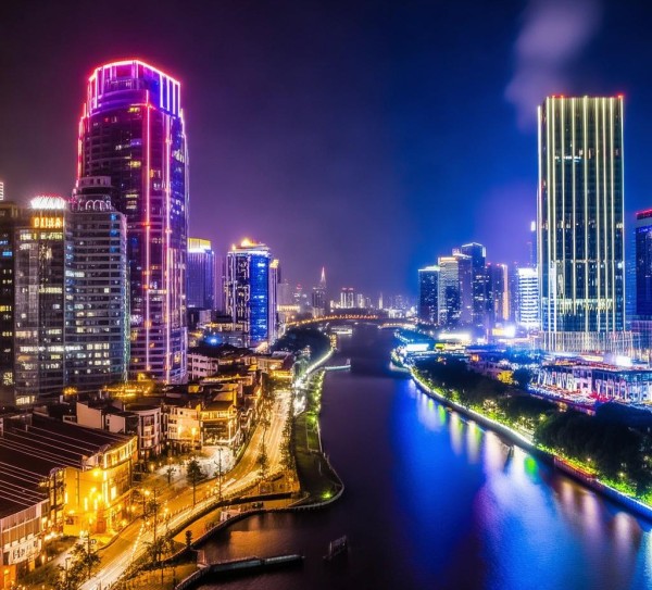 广州夜色璀璨，江边夜景攻略全览,广州夜色璀璨，江边夜景攻略全览,历史,景点,美食,第1张
