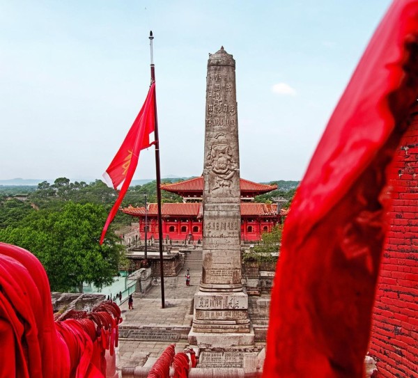红色之旅，揭秘红色景点的革命记忆,红色之旅，揭秘红色景点的革命记忆,历史,景点,神秘,第1张